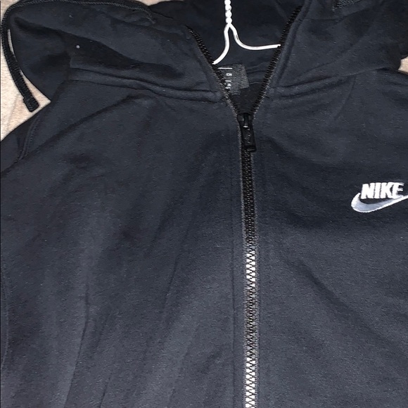 Jacket - Picture 3 of 4